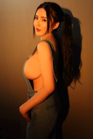 不卡二区_DVD影视在线观看