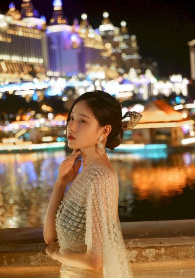亚洲性爱激情第一页_剧情片免费高清观看